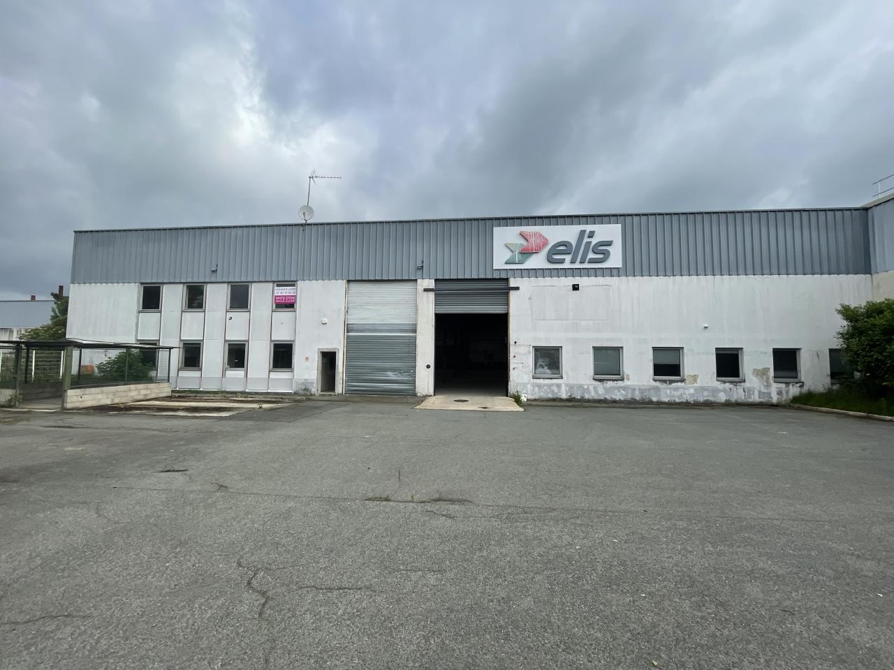 Local d'activité Plaisir 1664m² Location local d'activité Plaisir Yvelines OLACT2318629 0